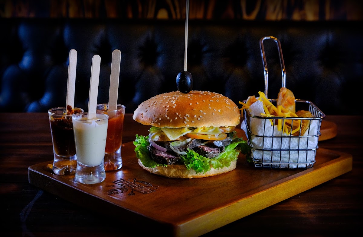 Charcoal Smoke House (Halal) Photos 2